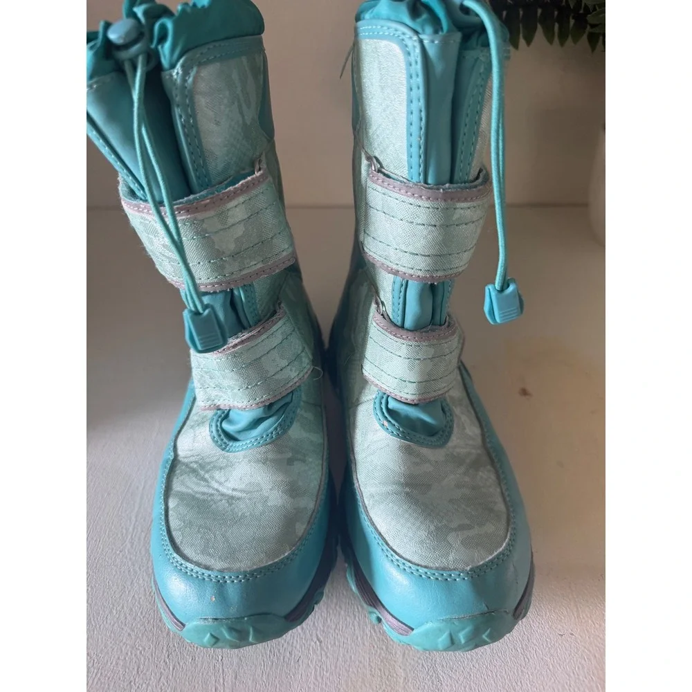 Lands End Snow Flurry Kids Winter Boots Teal Camo‎ Water Resistant Size 3 525909